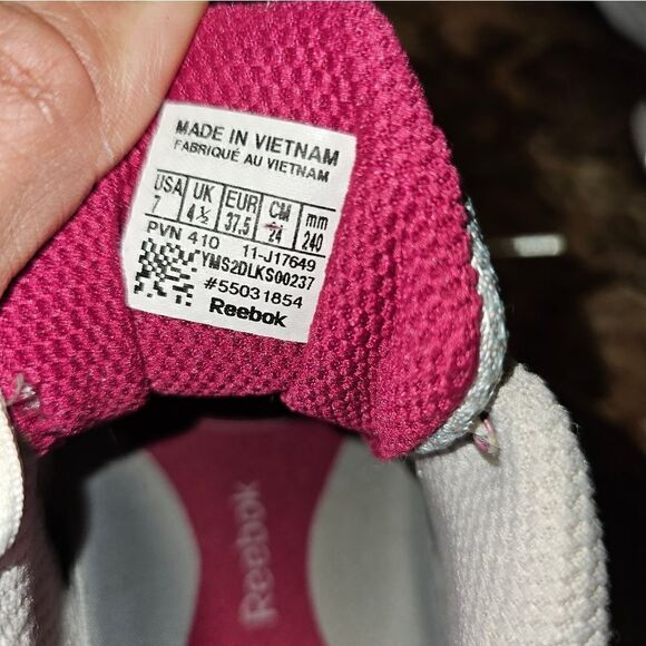 Reebok women's easytone toning walking shoe size 7. 031 - Picture 6 of 10